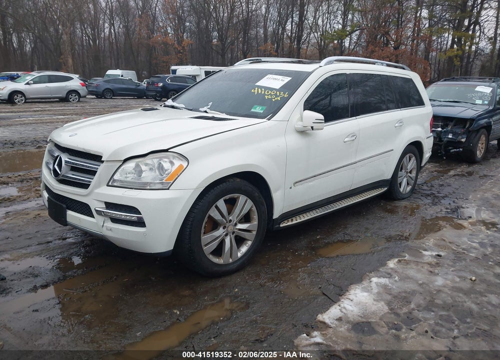 2011 MERCEDES-BENZ GL 450 VIN: 4JGBF7BE2BA630068