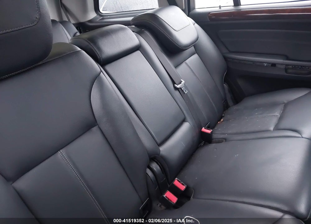 2011 MERCEDES-BENZ GL 450 VIN: 4JGBF7BE2BA630068