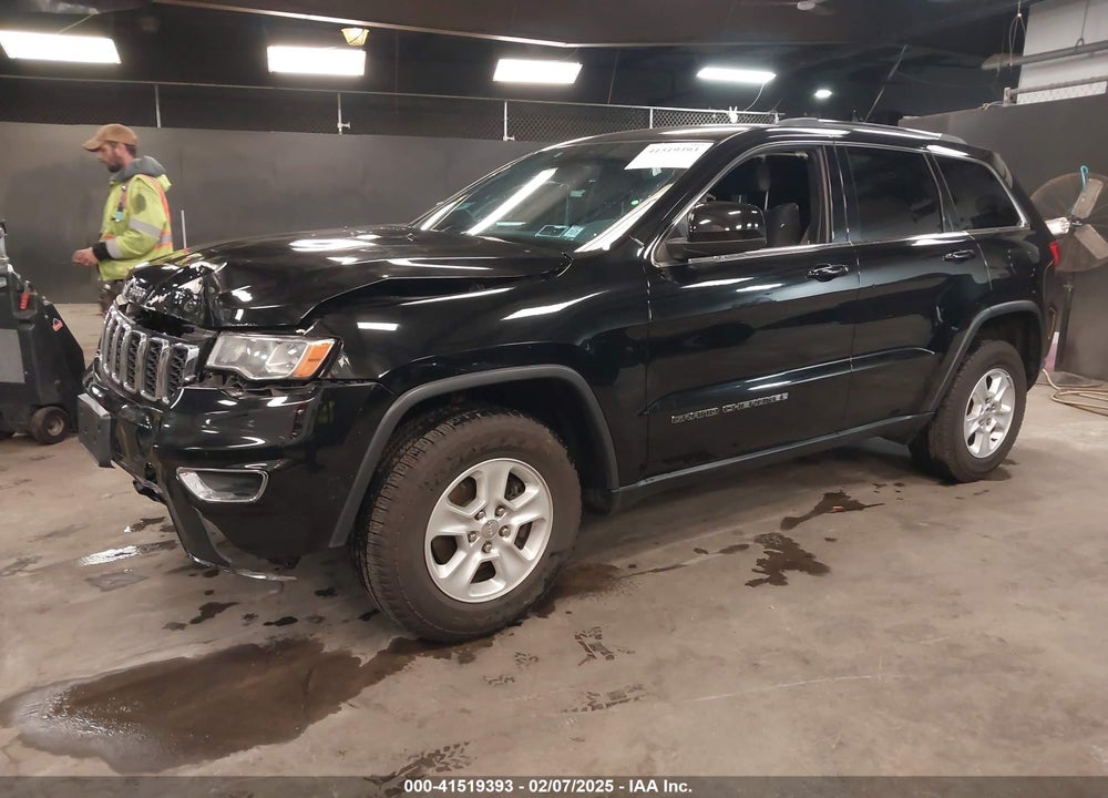 2017 JEEP GRAND CHEROKEE VIN: 1C4RJFAG4HC624042