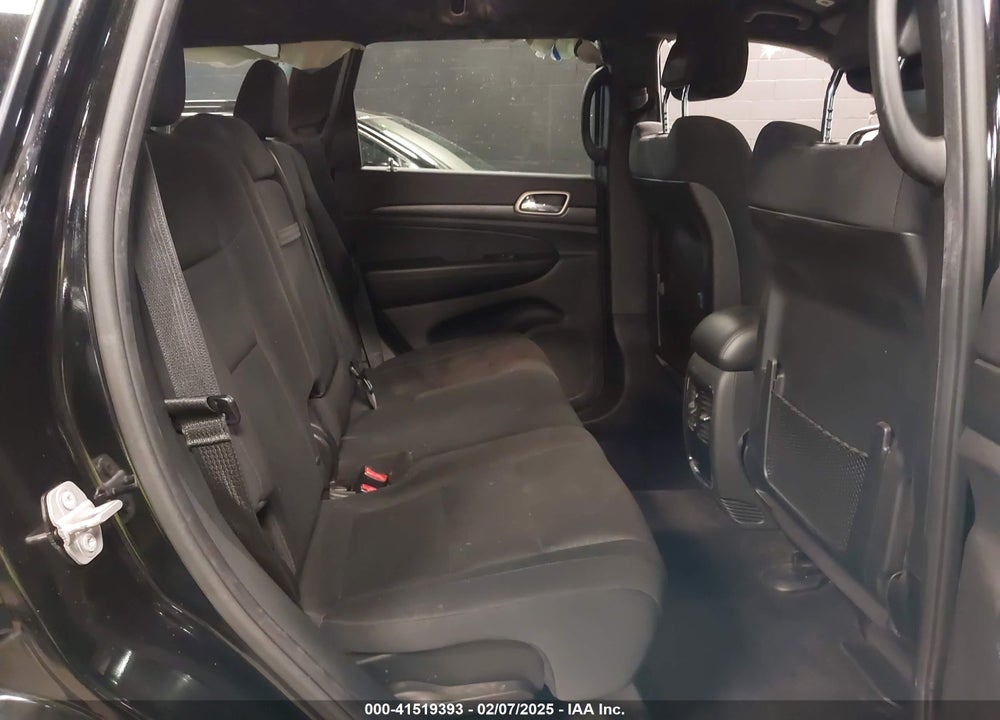 2017 JEEP GRAND CHEROKEE VIN: 1C4RJFAG4HC624042