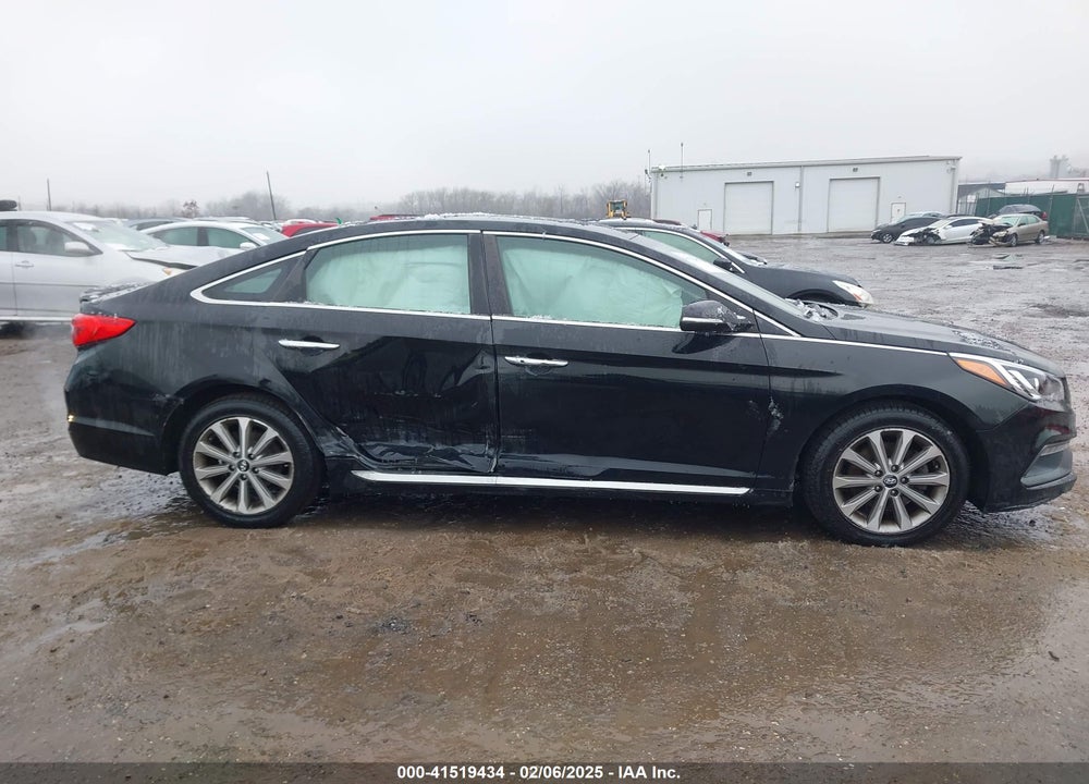 2016 HYUNDAI SONATA VIN: 5NPE34AF5GH329717