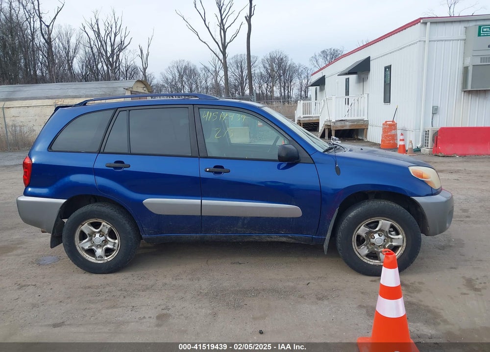 2005 TOYOTA RAV4 VIN: JTEGD20VX50077052