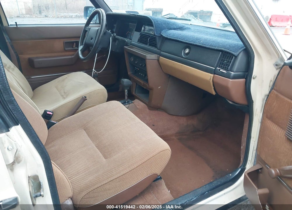 1988 VOLVO 244 DL/GL VIN: YV1AX8840J1329762