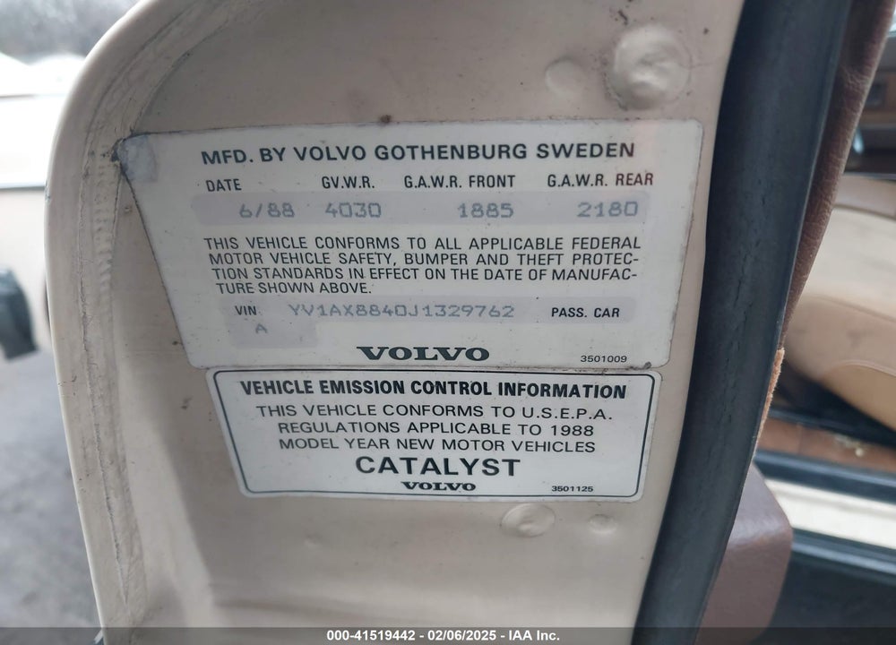 1988 VOLVO 244 DL/GL VIN: YV1AX8840J1329762