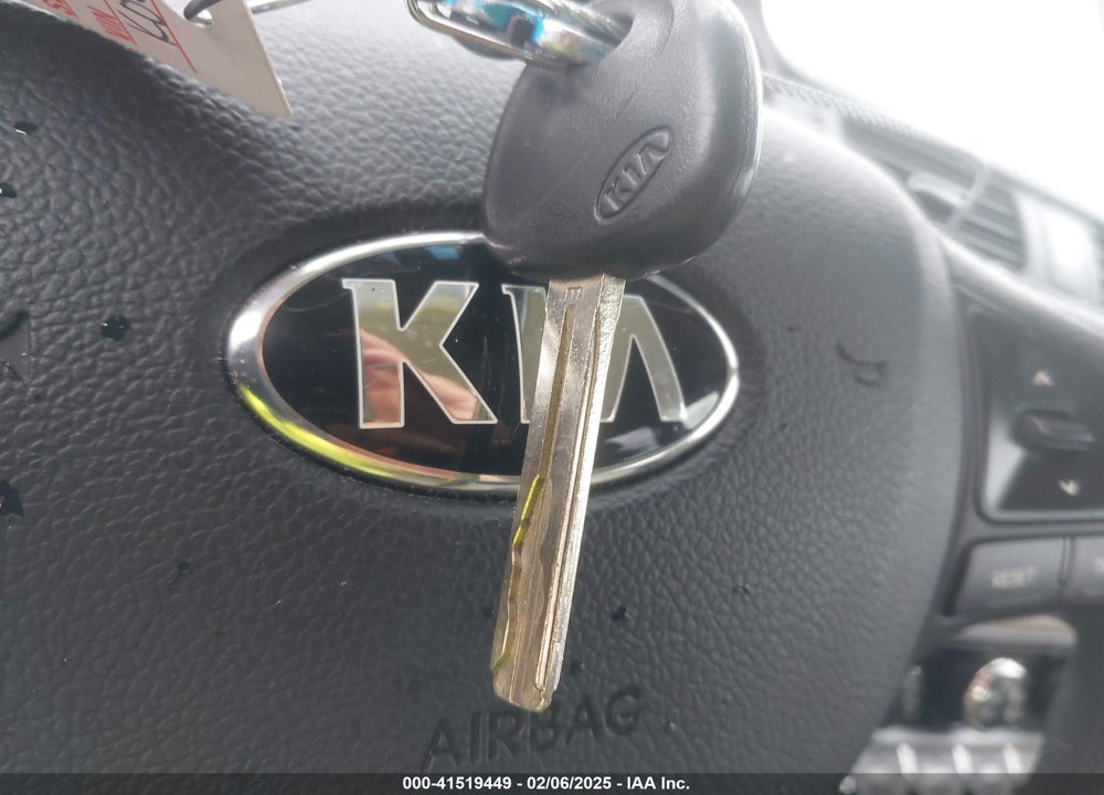 2013 KIA RIO VIN: KNADM4A39D6199832