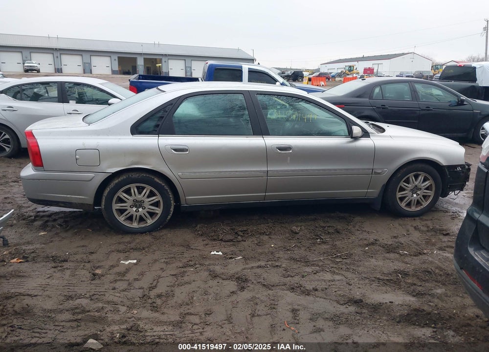 2005 VOLVO S80 2.5T VIN: YV1TS592X51407215