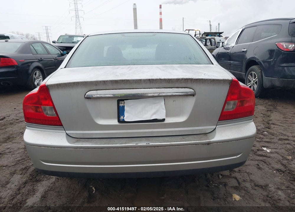 2005 VOLVO S80 2.5T VIN: YV1TS592X51407215