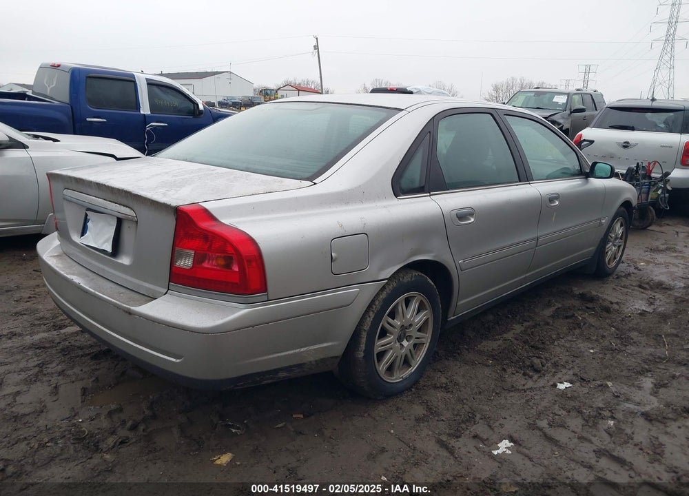 2005 VOLVO S80 2.5T VIN: YV1TS592X51407215