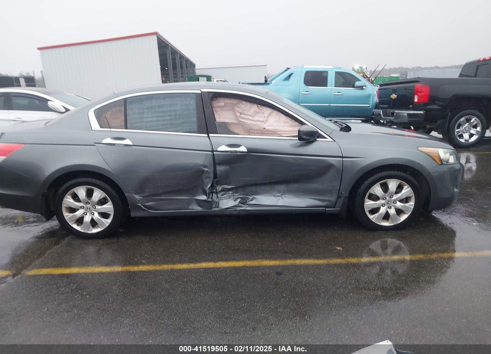 2010 HONDA ACCORD 3.5 EX VIN: 5KBCP3F75AB005715