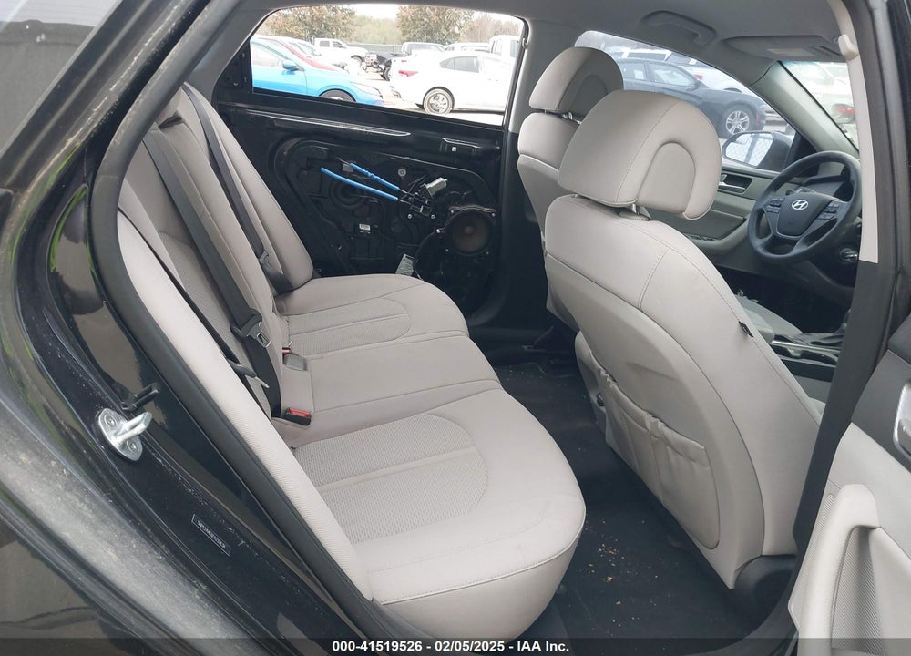 2015 HYUNDAI SONATA VIN: 5NPE24AF6FH239638