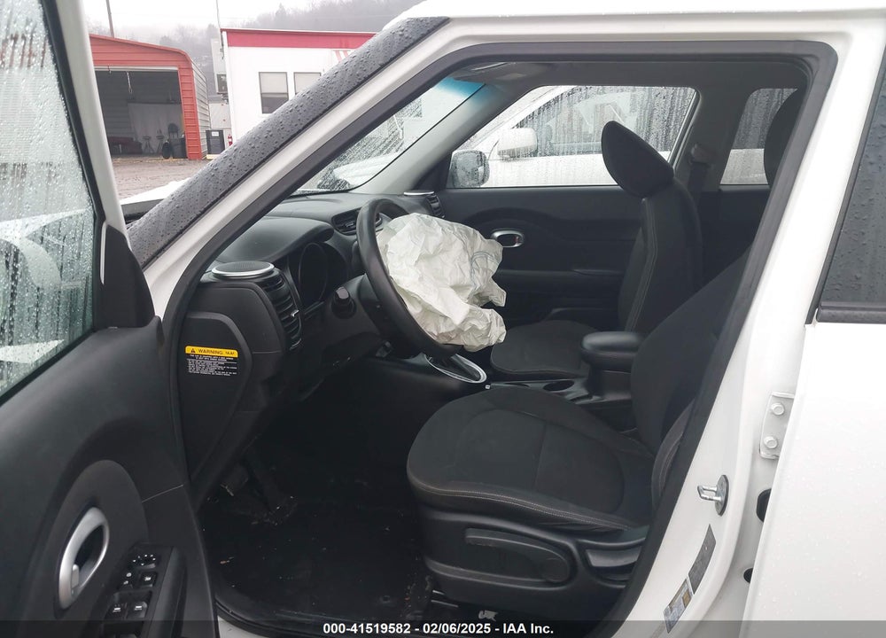 2014 KIA SOUL VIN: KNDJN2A29E7743899