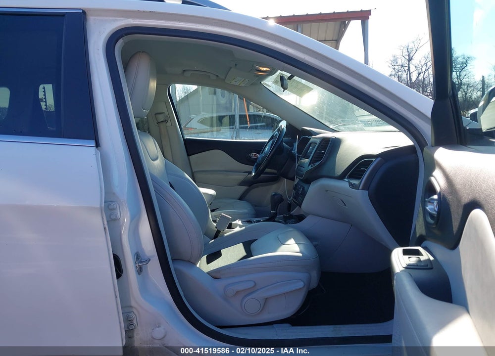 2020 JEEP CHEROKEE LATITUDE PLUS 4X4 VIN: 1C4PJMLB0LD604032