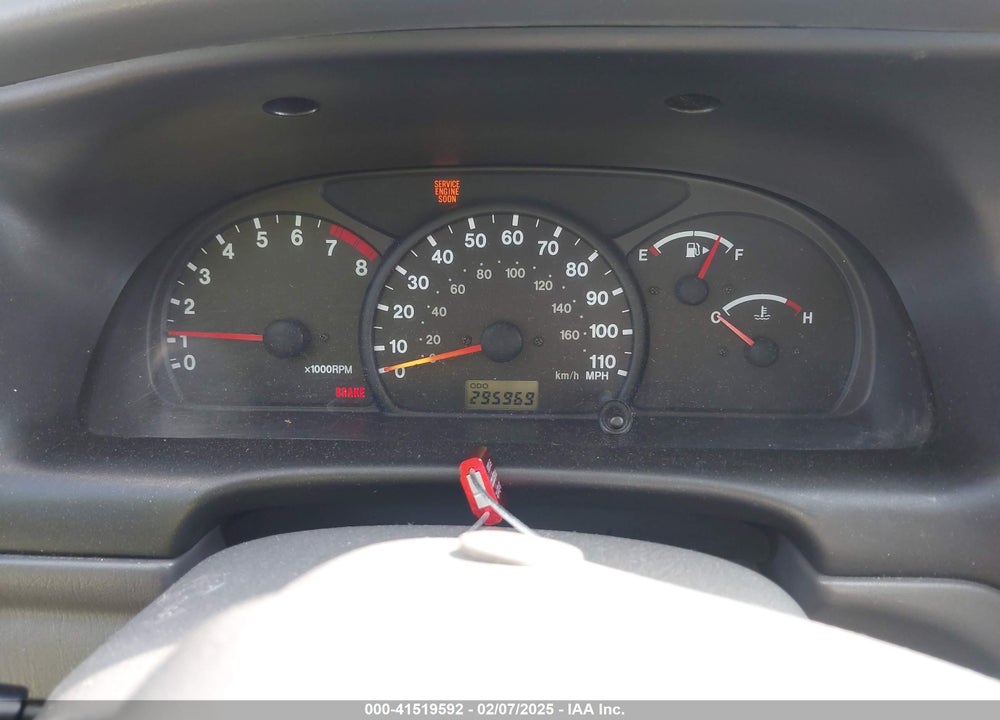 2004 CHEVROLET TRACKER VIN: 2CNBE134746901695