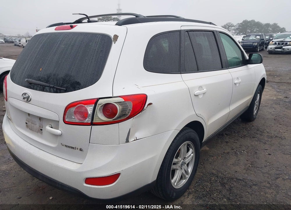 2011 HYUNDAI SANTA FE VIN: 5XYZG3AB1BG055154