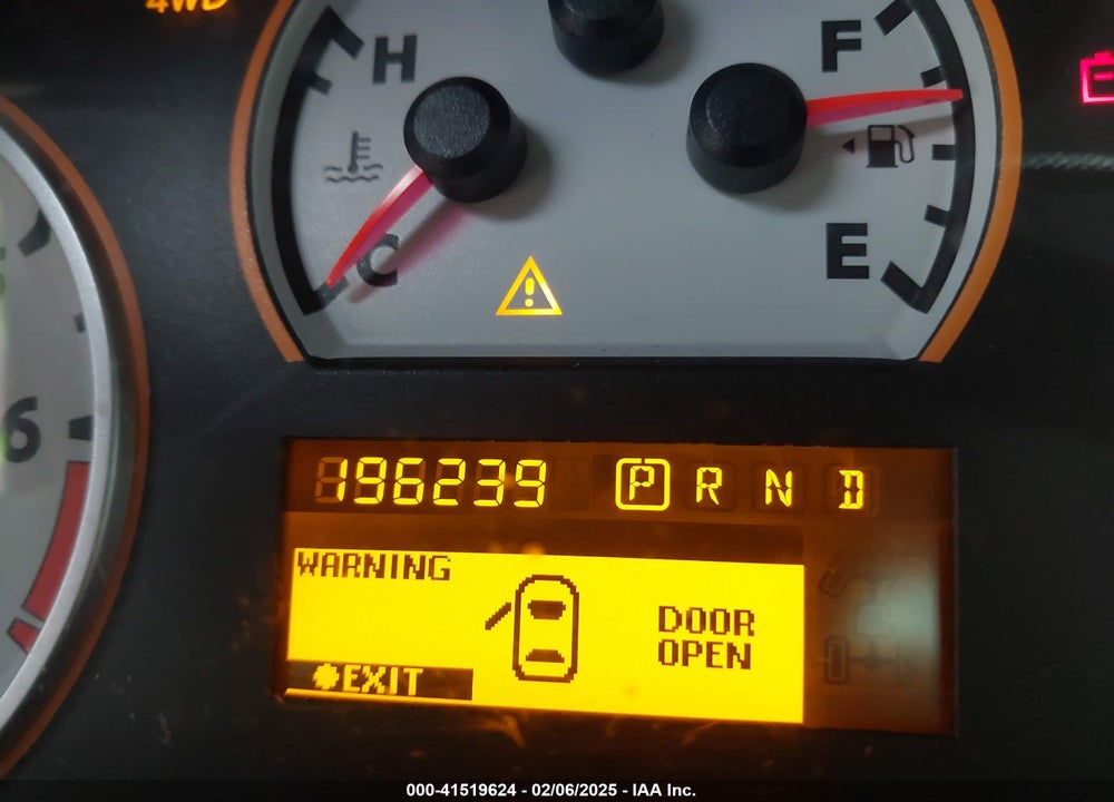 2011 NISSAN TITAN VIN: 1N6AA0EC6BN300035