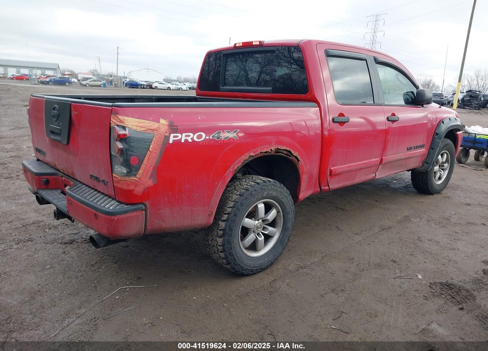 2011 NISSAN TITAN VIN: 1N6AA0EC6BN300035