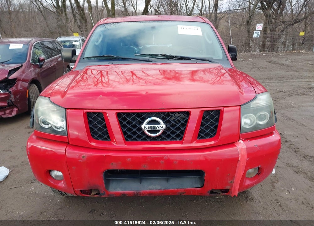 2011 NISSAN TITAN VIN: 1N6AA0EC6BN300035