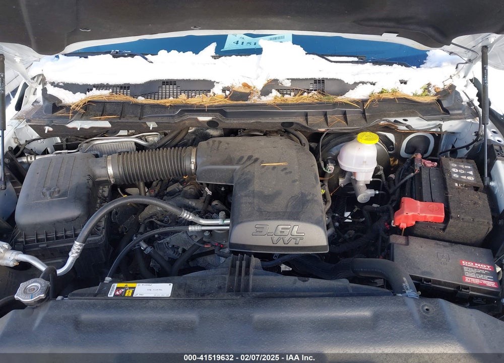 2022 RAM 1500 CLASSIC VIN: 3C6JR6DG4NG412663
