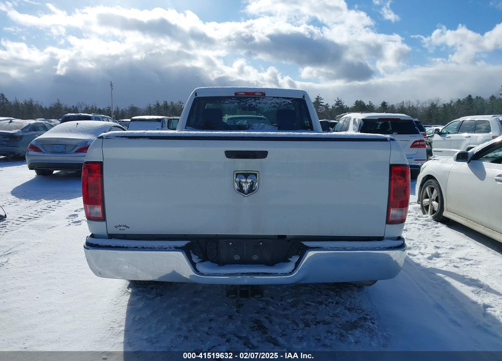 2022 RAM 1500 CLASSIC VIN: 3C6JR6DG4NG412663