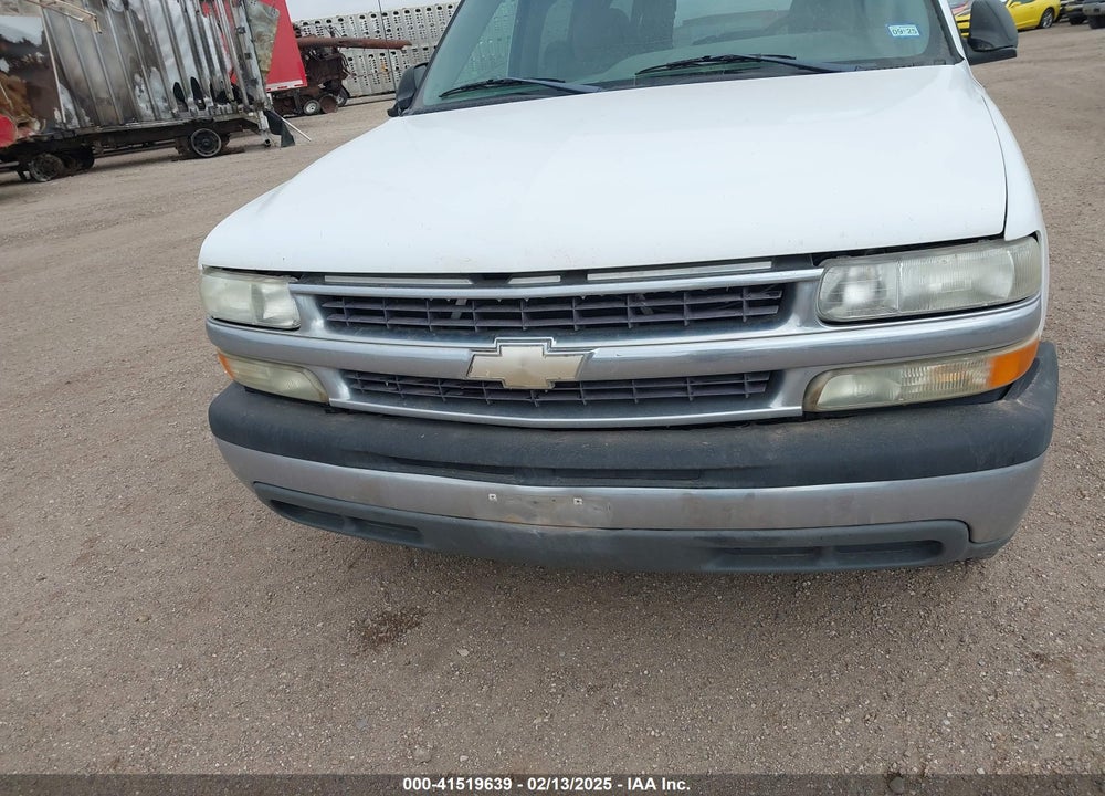 2005 CHEVROLET SUBURBAN 1500 LS VIN: 1GNEC16Z45R185401