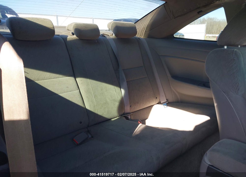 2007 HONDA CIVIC VIN: 2HGFG12837H515399