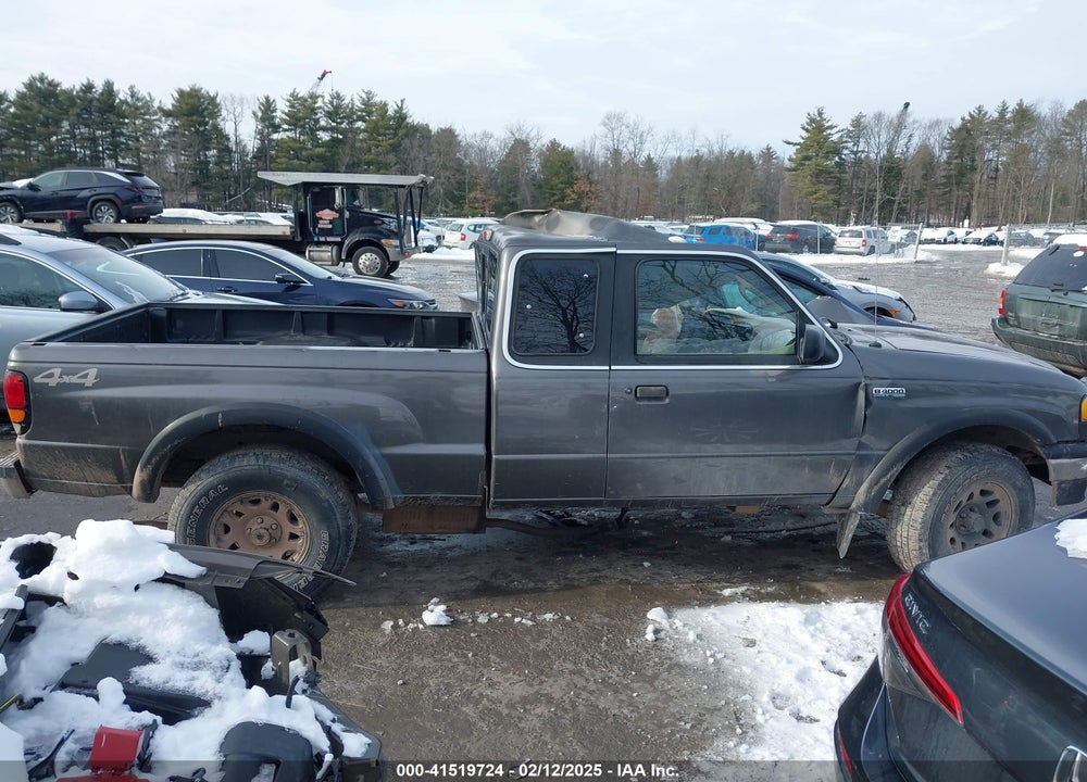 1998 MAZDA B4000 SE VIN: 4F4ZR17XXWTM08350