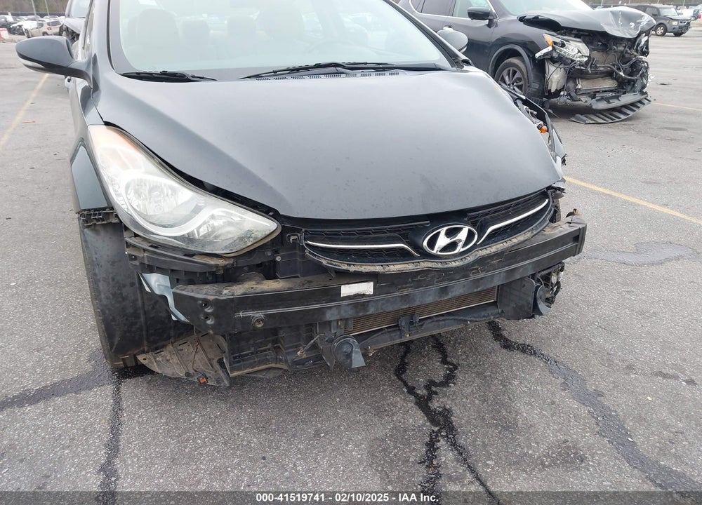 2013 HYUNDAI ELANTRA VIN: 5NPDH4AE9DH257629