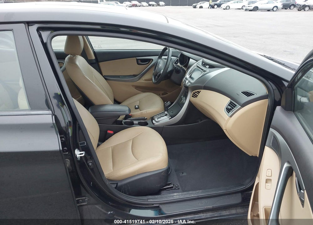2013 HYUNDAI ELANTRA VIN: 5NPDH4AE9DH257629