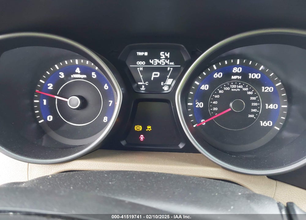 2013 HYUNDAI ELANTRA VIN: 5NPDH4AE9DH257629