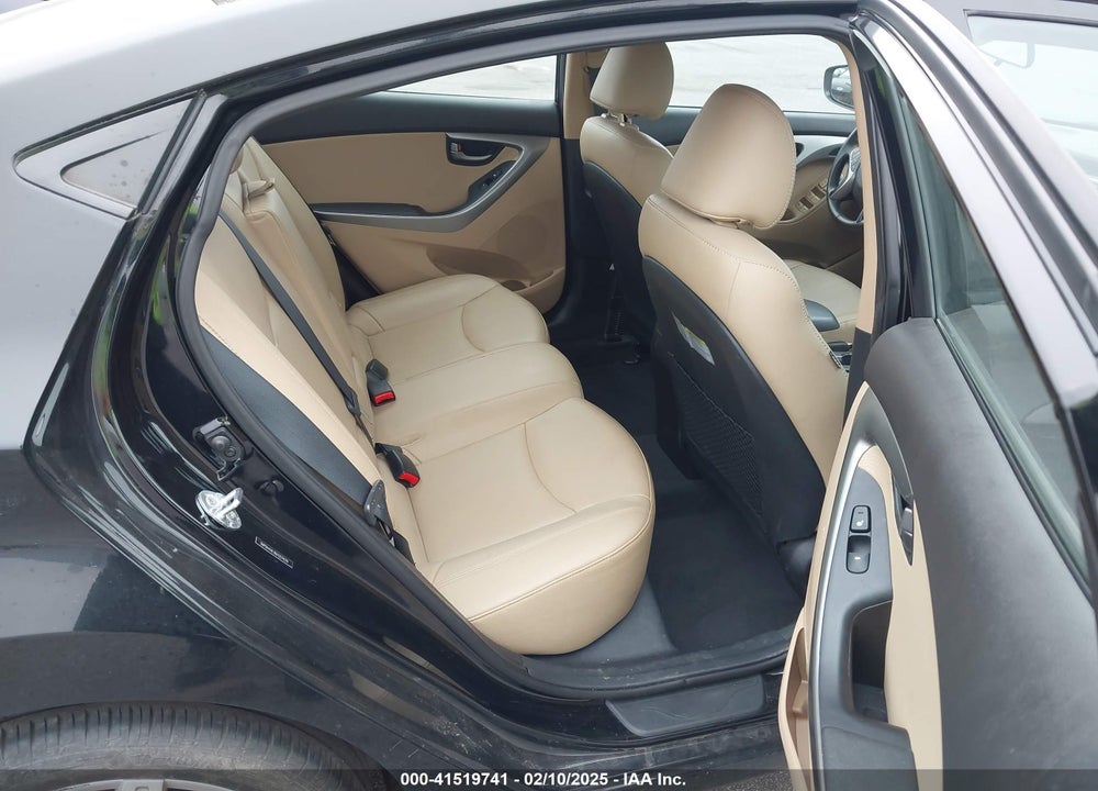 2013 HYUNDAI ELANTRA VIN: 5NPDH4AE9DH257629