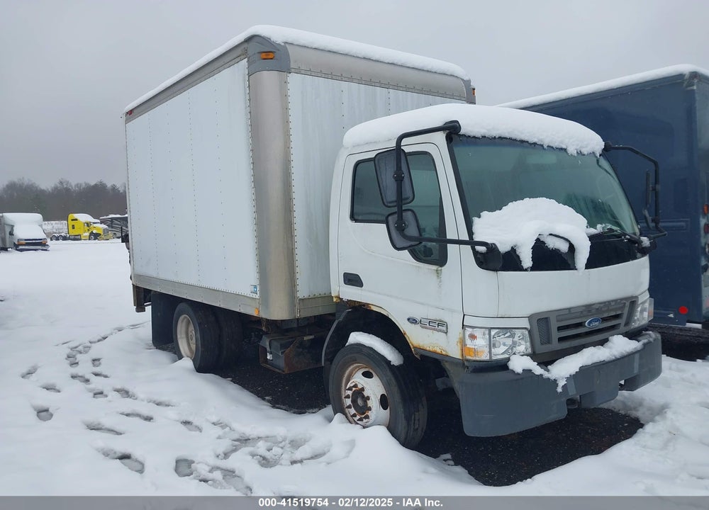 2006 FORD LCF 645A VIN: 3FRLL45Z56V235807