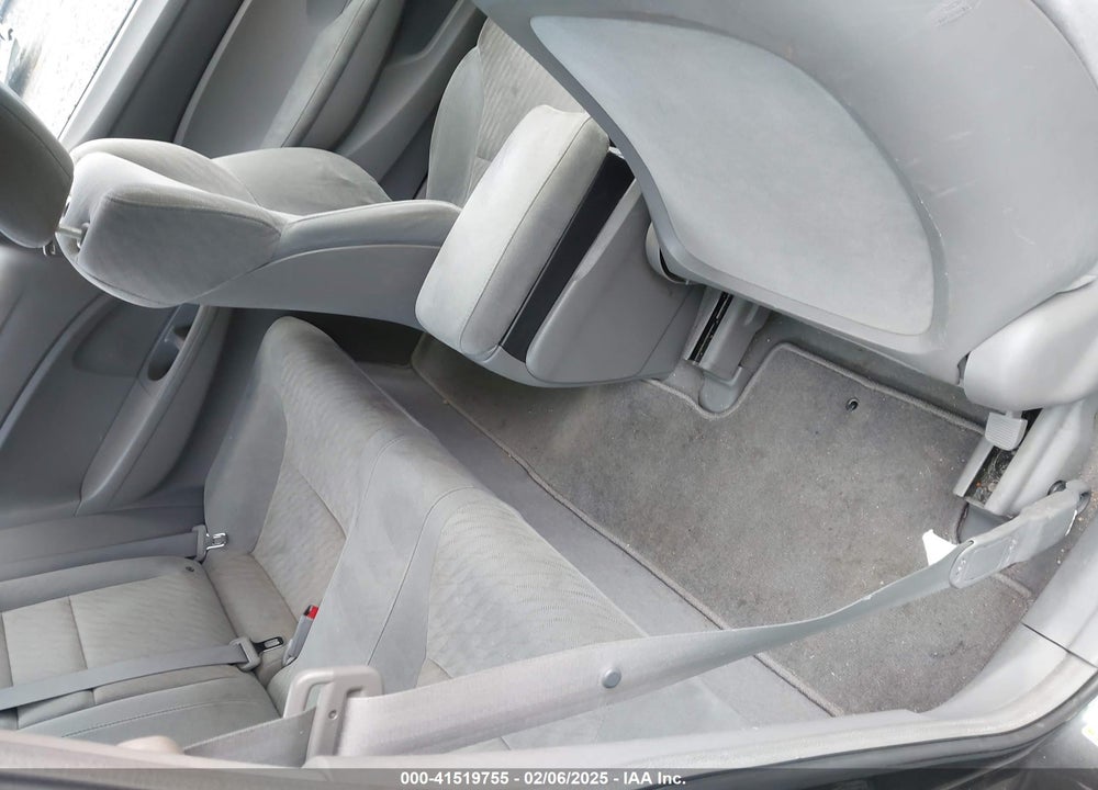 2010 HONDA CIVIC LX VIN: 2HGFG1B62AH503024