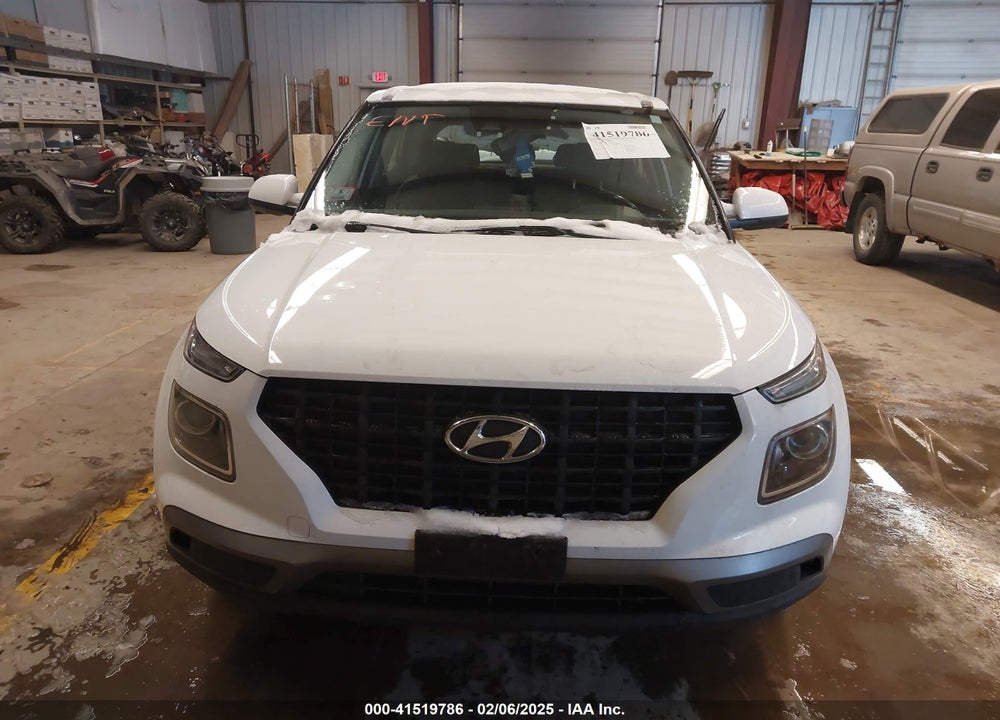 2021 HYUNDAI VENUE SE VIN: KMHRB8A36MU104673