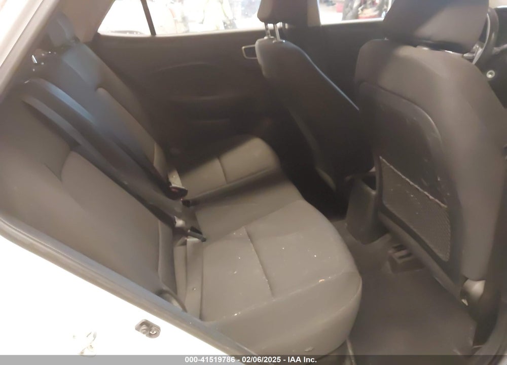 2021 HYUNDAI VENUE SE VIN: KMHRB8A36MU104673