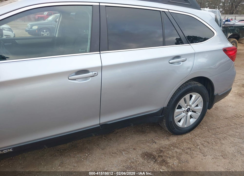 2015 SUBARU OUTBACK 2.5I PREMIUM VIN: 4S4BSBFC0F3305579