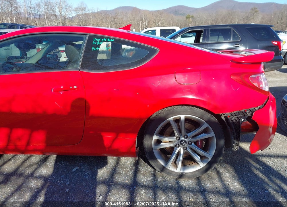 2010 HYUNDAI GENESIS 3.8 TRACK VIN: KMHHU6KH1AU021877