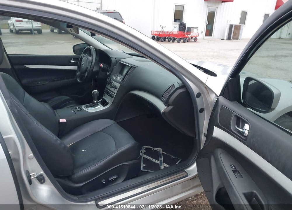 2009 INFINITI G37X VIN: JNKCV61F29M360959