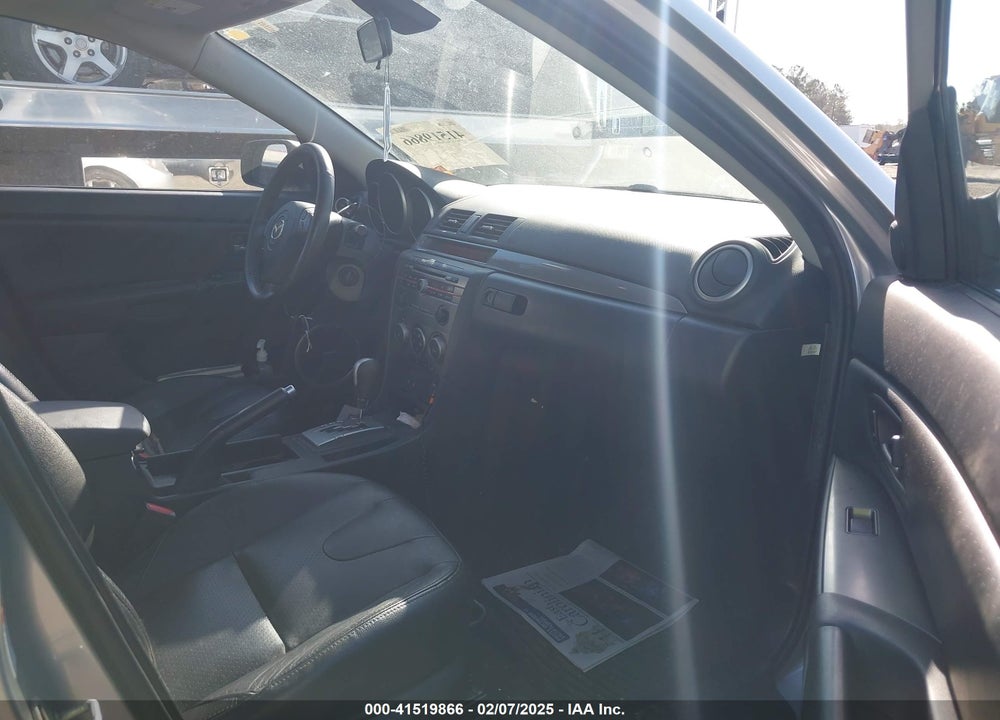 2007 MAZDA MAZDA3 VIN: JM1BK344X71761625