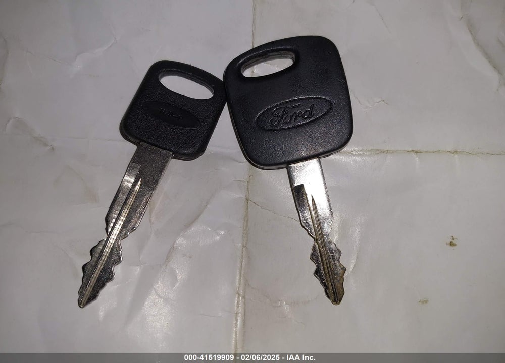1999 FORD WINDSTAR SE VIN: 2FMZA524XXBC48004