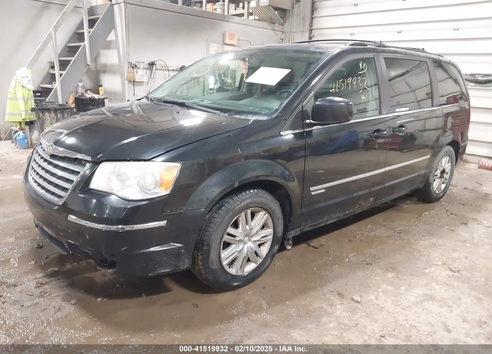 2010 CHRYSLER TOWN & COUNTRY TOURING VIN: 2A4RR5D10AR273468