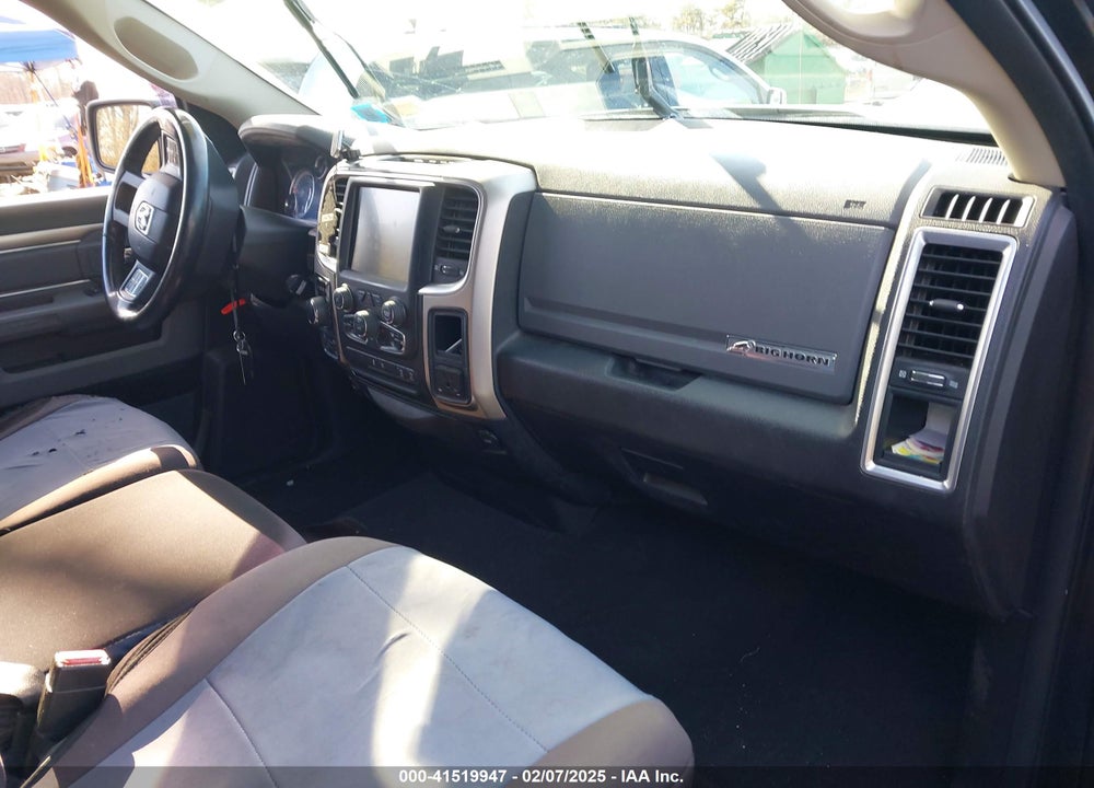 2017 RAM 1500 VIN: 1C6RR7GT6HS579153