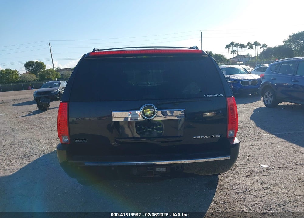 2011 CADILLAC ESCALADE PREMIUM VIN: 1GYS3CEF7BR319516