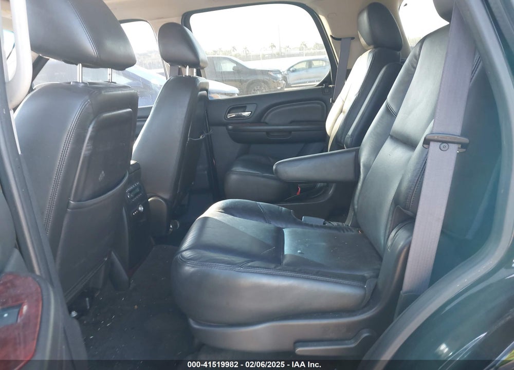 2011 CADILLAC ESCALADE PREMIUM VIN: 1GYS3CEF7BR319516