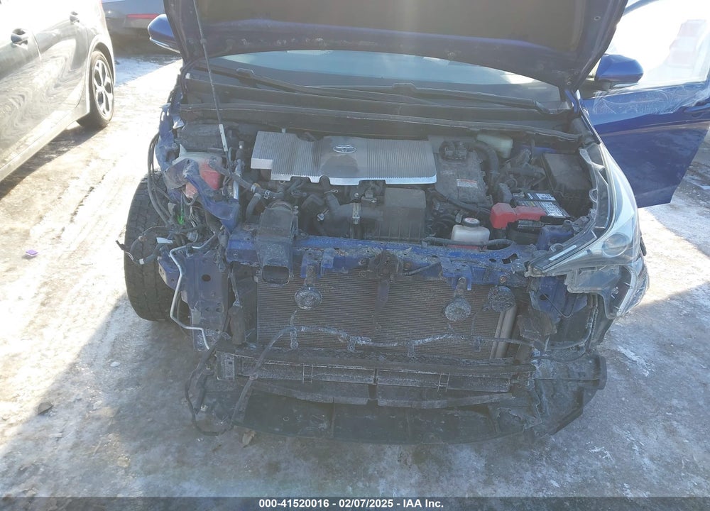 2017 TOYOTA PRIUS VIN: JTDKBRFU1H3537147
