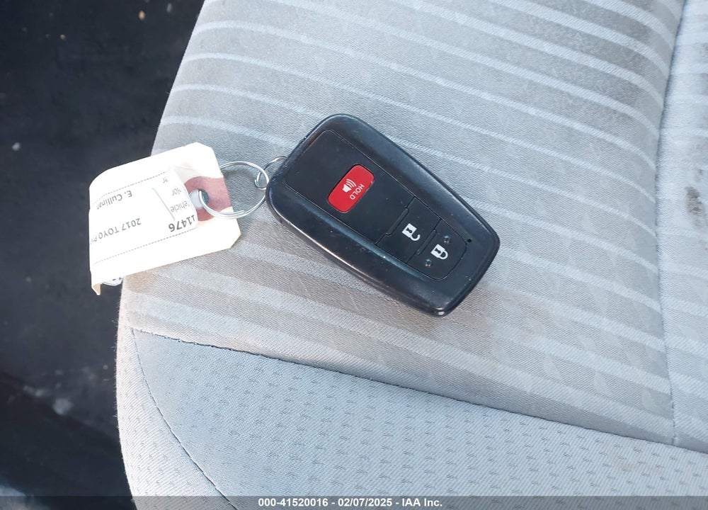 2017 TOYOTA PRIUS VIN: JTDKBRFU1H3537147