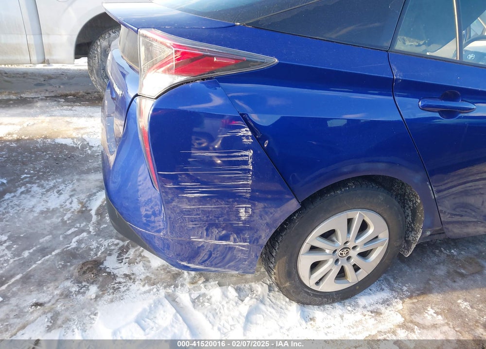 2017 TOYOTA PRIUS VIN: JTDKBRFU1H3537147