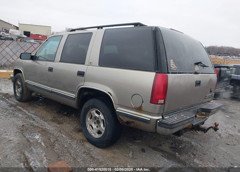 1999 CHEVROLET TAHOE LS VIN: 1GNEK13R1XR149725