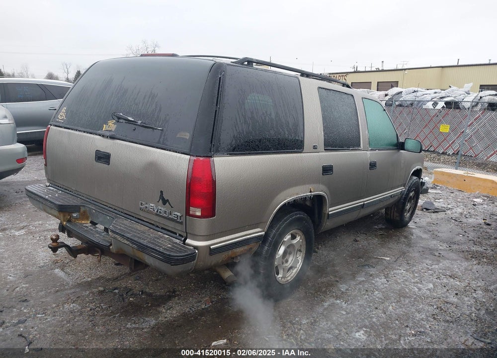 1999 CHEVROLET TAHOE LS VIN: 1GNEK13R1XR149725