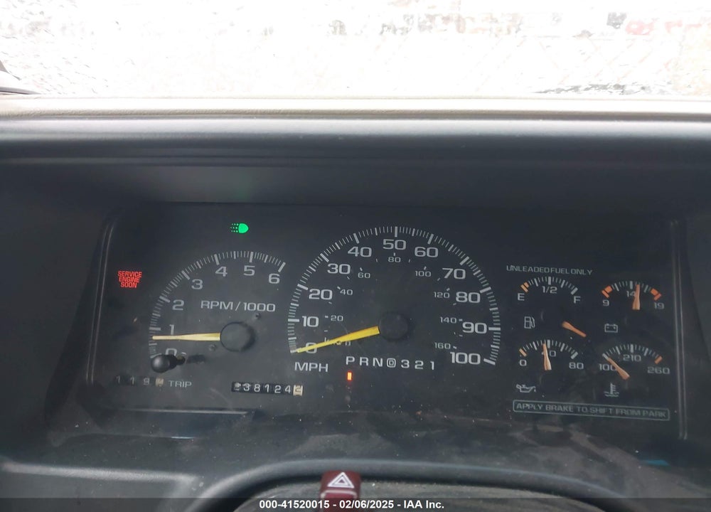 1999 CHEVROLET TAHOE LS VIN: 1GNEK13R1XR149725