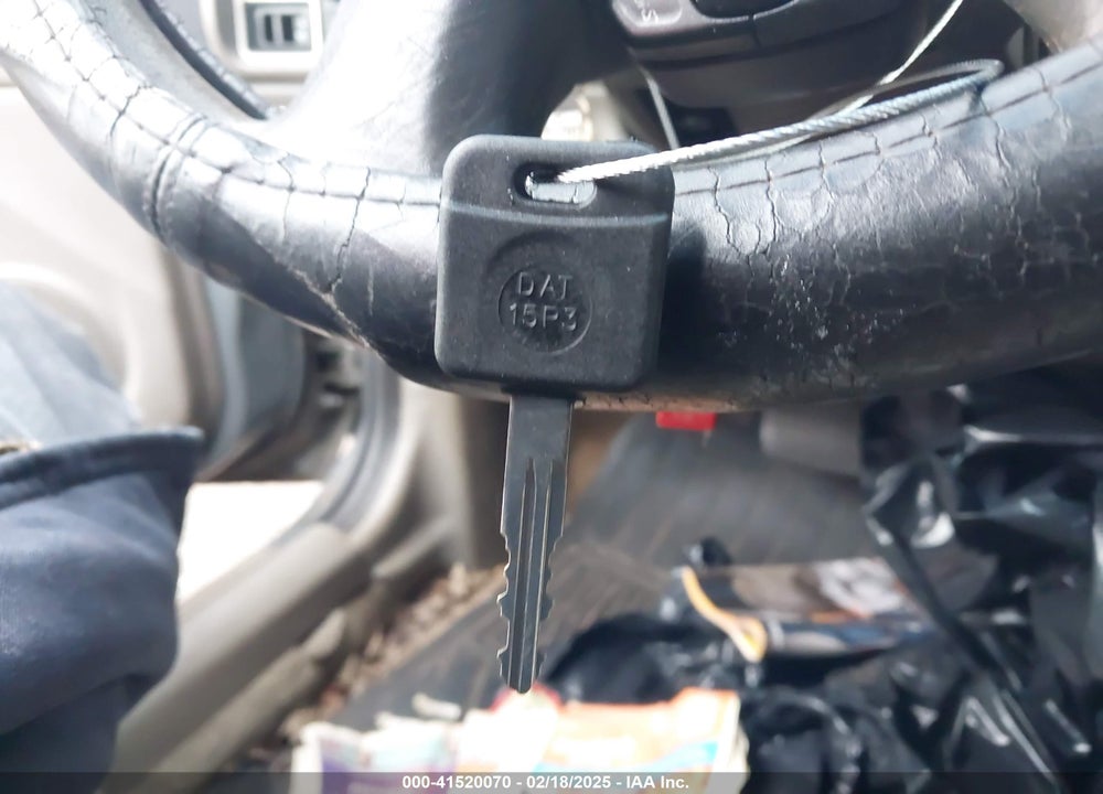 2000 NISSAN SENTRA VIN: 3N1CB51D3YL331954